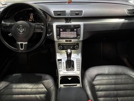 VolksWagen Passat TB 2.0 FSI/TSI 211cv Tiptronic 4p