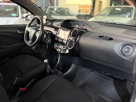 Toyota ETIOS XLS 1.5 Flex 16V 5p Mec.