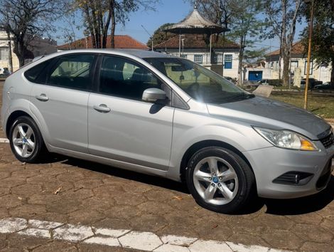 Ford Focus 2.0 16V/ 2.0 16V Flex 5p