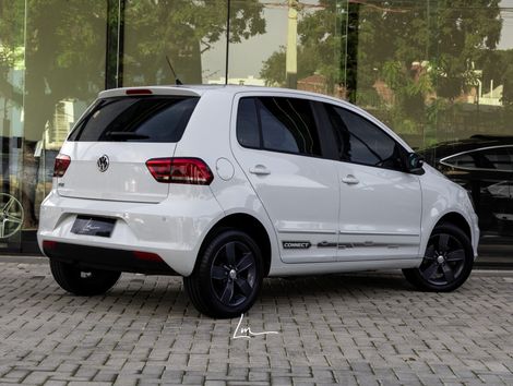 VolksWagen Fox Connect 1.6 Flex 8V 5p