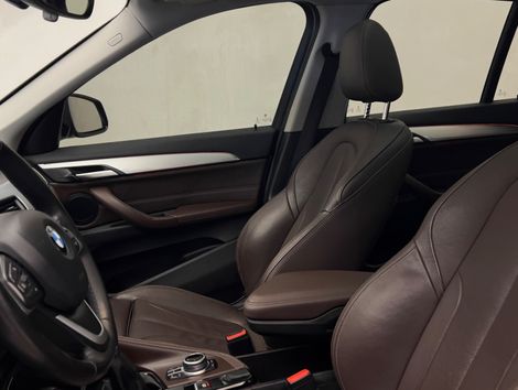 BMW X1 XDRIVE 25i Sport 2.0/2.0 Flex Aut.