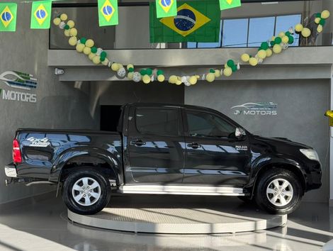 Toyota Hilux CD SRV D4-D 4x4 3.0 TDI Diesel Aut
