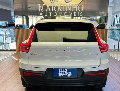 Volvo XC 40 T-4 2.0 190cv FWD