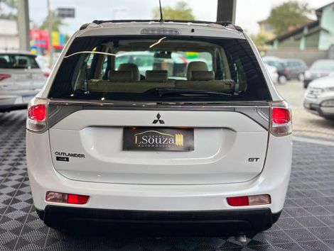 Mitsubishi OUTLANDER 3.0/ GT 3.0 V6 Aut.