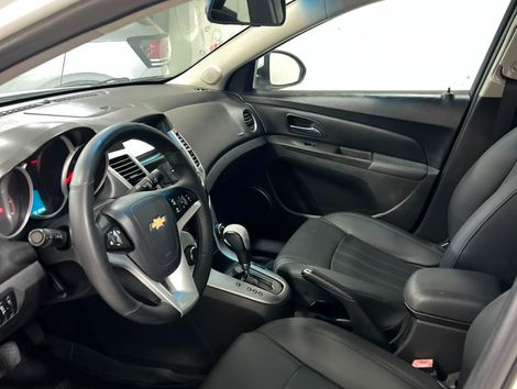 Chevrolet CRUZE LT 1.8 16V FlexPower 4p Aut.