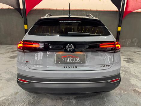 VolksWagen Nivus Highline 1.0 200 TSI Flex Aut.