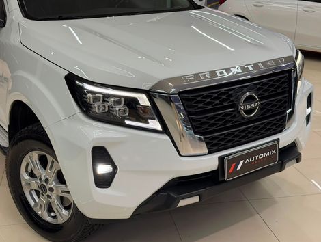 Nissan Frontier XE CD 4x4 2.3 Bi-TB Diesel Aut.