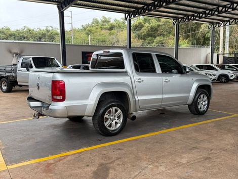 VolksWagen AMAROK Trendline CD 2.0 TDI 4X4 Dies Aut