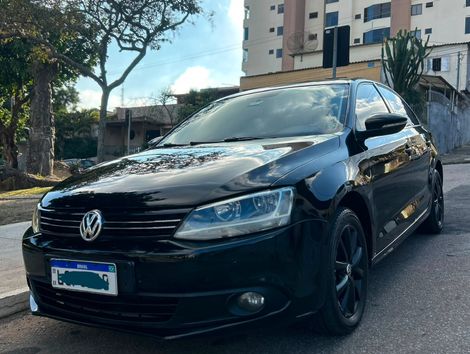 VolksWagen JETTA Comfortline 2.0 T.Flex 8V 4p Tipt.