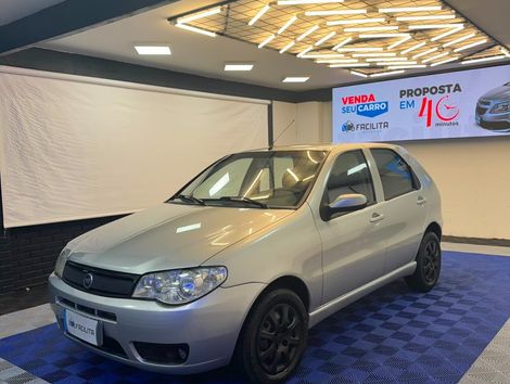 Fiat Palio HLX 1.8 mpi Flex 8V 4p