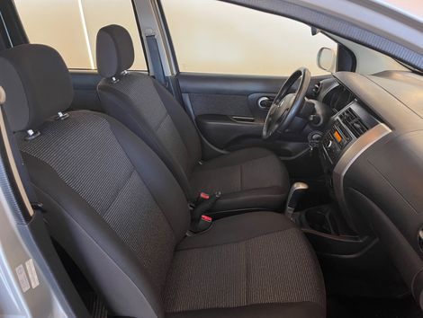 Nissan LIVINA S 1.8 16V Flex Fuel Aut.
