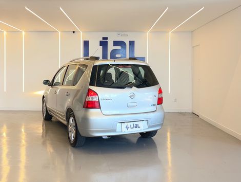 Nissan LIVINA S 1.8 16V Flex Fuel Aut.