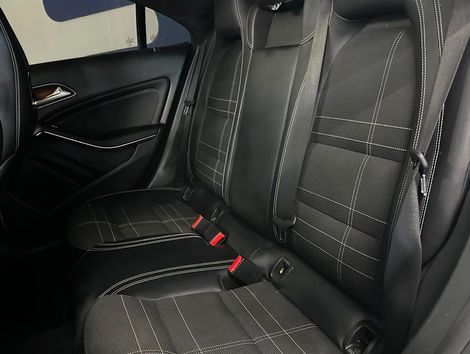 Mercedes CLA-200 Vision 1.6 TB 16V Flex Aut.