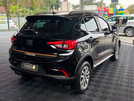 Fiat ARGO TREKKING 1.3 8V Flex