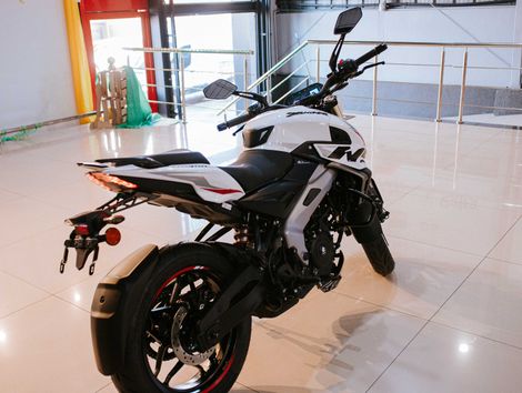 BAJAJ NS400Z