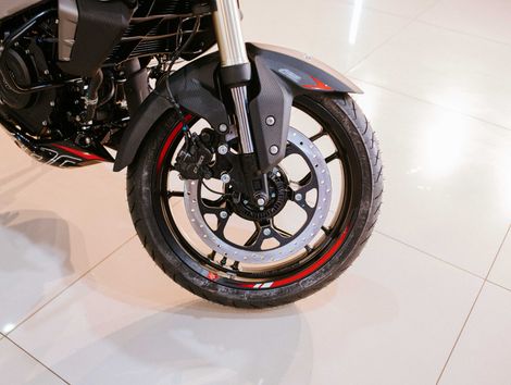 BAJAJ NS400Z