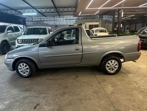 Chevrolet Corsa Pick-Up GL/ Champ 1.6 MPFI / EFI