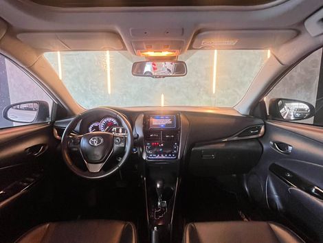Toyota YARIS XLS Sedan 1.5 Flex 16V 4p Aut.