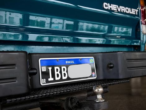 Chevrolet Custom-S - PLACA PRETA