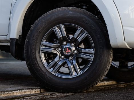 Mitsubishi L200 Triton Sport GLS 2.4 CD Diesel Aut.