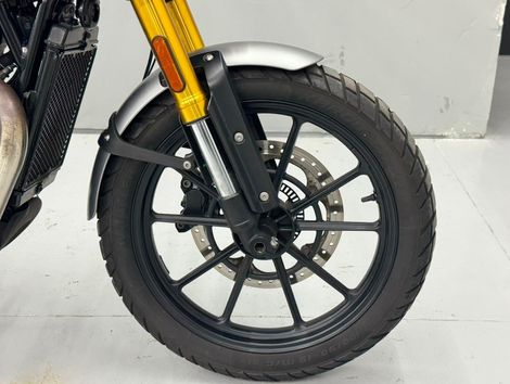 TRIUMPH SCRAMBLER 400 X