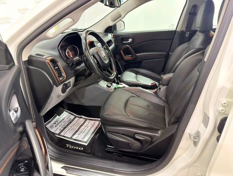 Fiat Toro Volcano 2.0 16V 4x4 TB Diesel Aut.