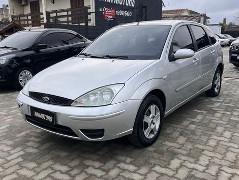 Ford Focus 1.6 S/SE/SE Plus Flex 8V/16V  5p