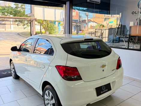 Chevrolet ONIX HATCH LT 1.4 8V FlexPower 5p Aut.