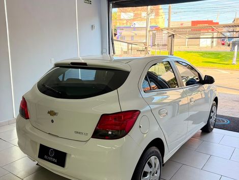 Chevrolet ONIX HATCH LT 1.4 8V FlexPower 5p Aut.