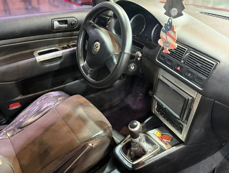 VolksWagen Golf  TECH 1.6 Mi Total Flex 8V 4p