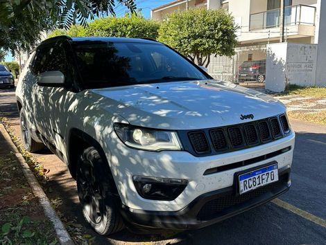 Jeep COMPASS LONGITUDE 2.0 4x2 Flex 16V Aut.