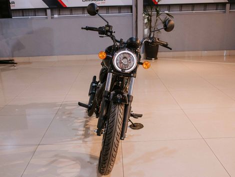 Royal Enfield Meteor 350 Fireball 