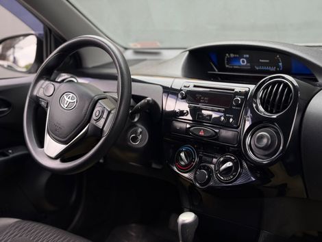 Toyota ETIOS X Plus Sedan 1.5 Flex 16V 4p Aut.
