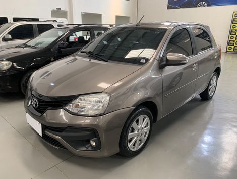 Toyota ETIOS X Plus 1.5 Flex 16V 5p Aut.
