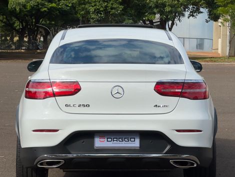 Mercedes GLC 250 Coupe 4MATIC 2.0 TB 16V Aut.