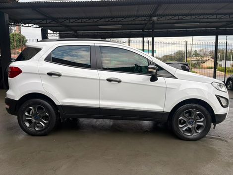 Ford EcoSport FREESTYLE 1.5 12V Flex 5p Mec.