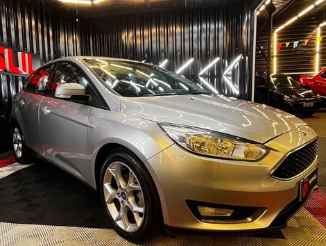 Ford Focus 2.0 16V/SE/SE Plus Flex 5p Aut.