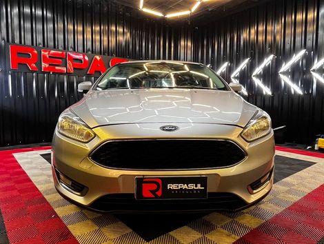 Ford Focus 2.0 16V/SE/SE Plus Flex 5p Aut.