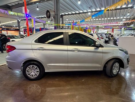 Ford Ka 1.5 Sedan SE 12V Flex 4p Mec.