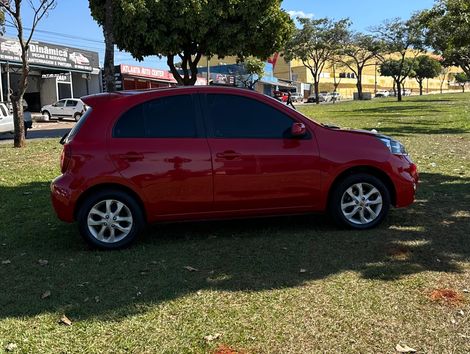 Nissan MARCH SV 1.6 16V Flex Fuel