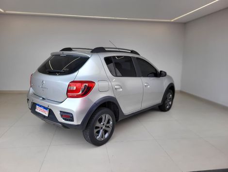 Renault SANDERO STEP. R. CURL Hi-Power 1.6 8V 5p