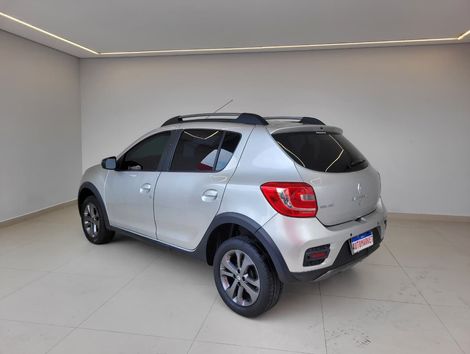 Renault SANDERO STEP. R. CURL Hi-Power 1.6 8V 5p