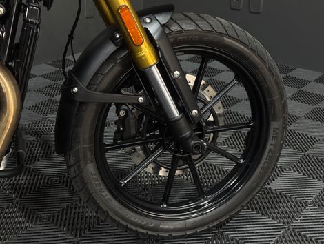 TRIUMPH SCRAMBLER 400 X