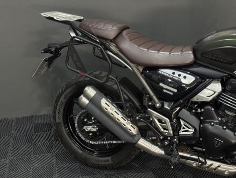 TRIUMPH SCRAMBLER 400 X