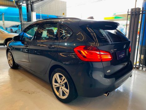 BMW 220i Tourer Active Flex 2.0 TB Aut.