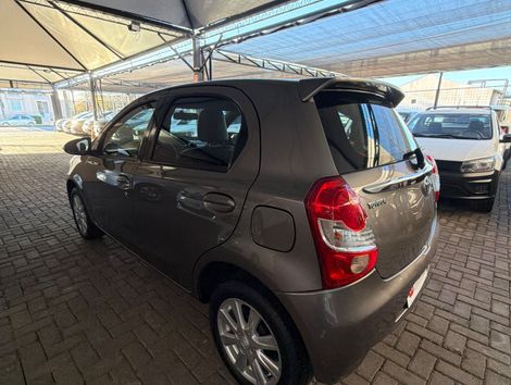 Toyota ETIOS XLS 1.5 Flex 5p Aut.