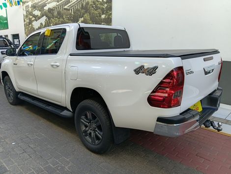 Toyota Hilux CD SR 4x4 2.8 TDI Diesel Aut.