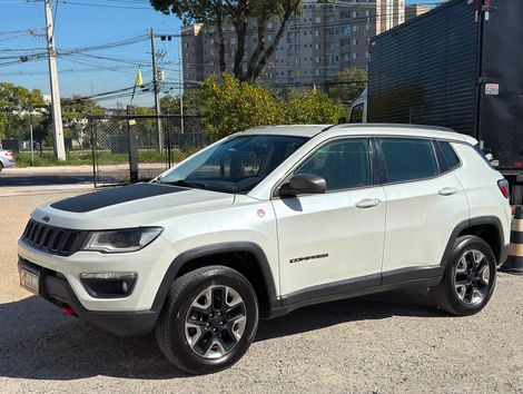 Jeep COMPASS TRAILHAWK 2.0 4x4 Dies. 16V Aut.