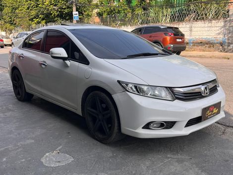 Honda Civic Sedan EXS 1.8/1.8 Flex 16V Aut. 4p