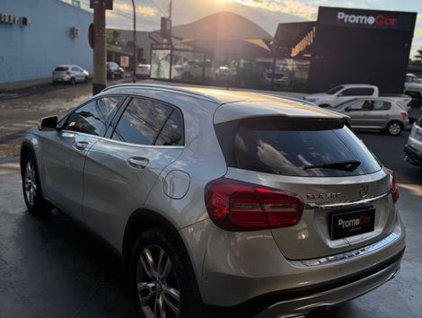 Mercedes GLA 200 Advance 1.6/1.6 TB 16V Flex Aut.